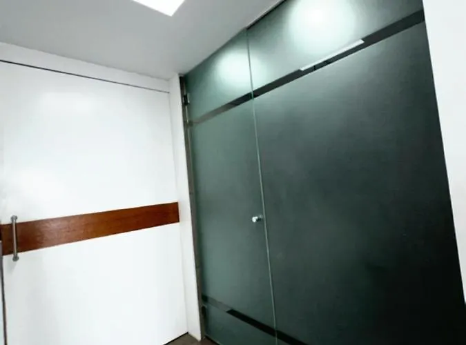 Playa Chica, Vistas Al Mar Lanzarote Apartment *